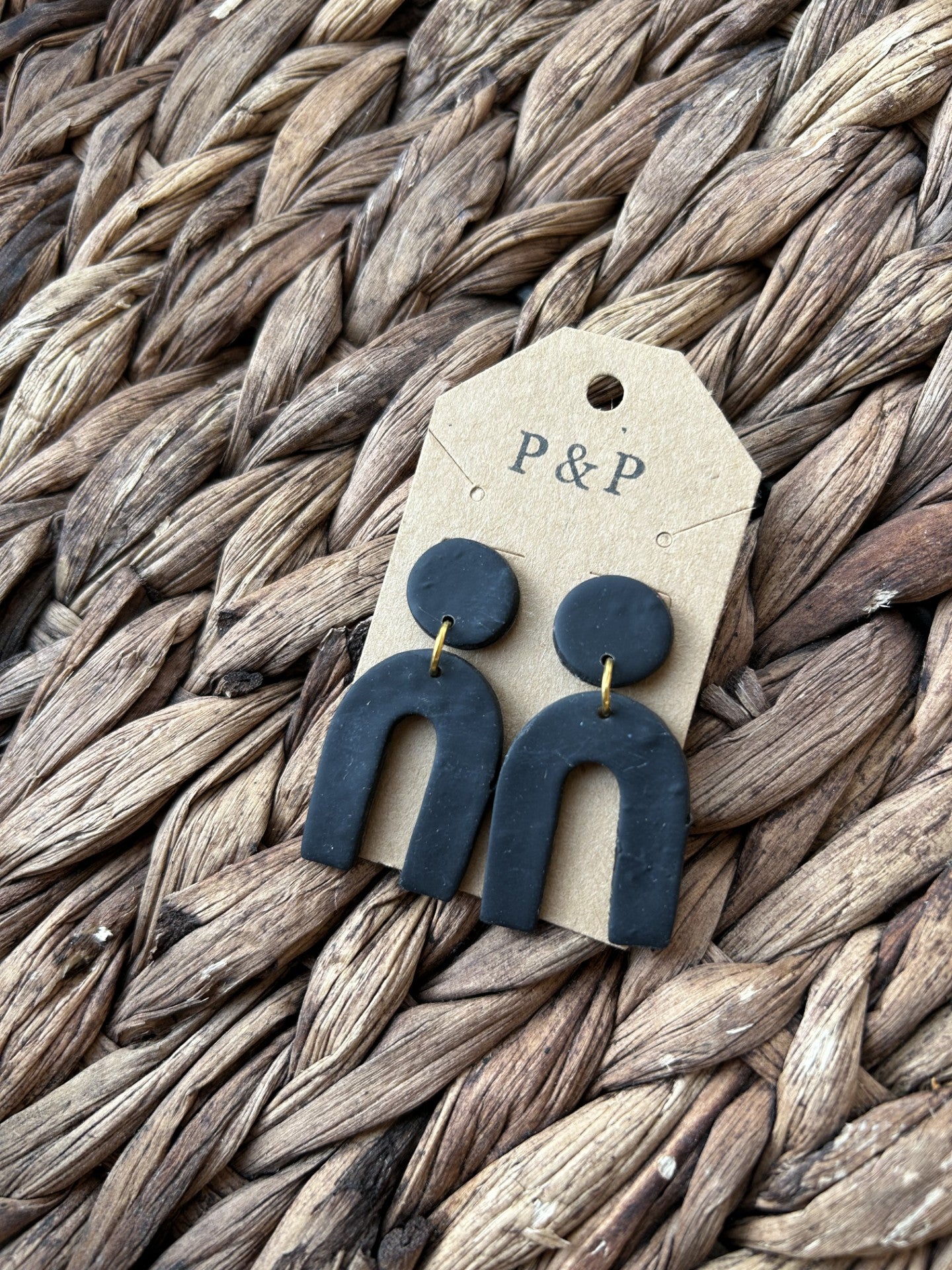 Black Arch - Clay Earring