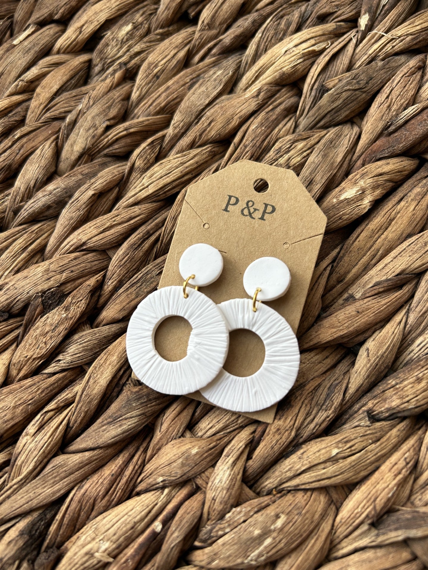 White Slice - Circle Earring