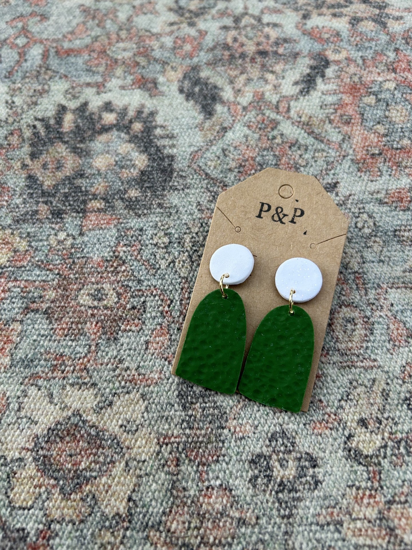 Deep Green & Shimmery White - Clay Earring