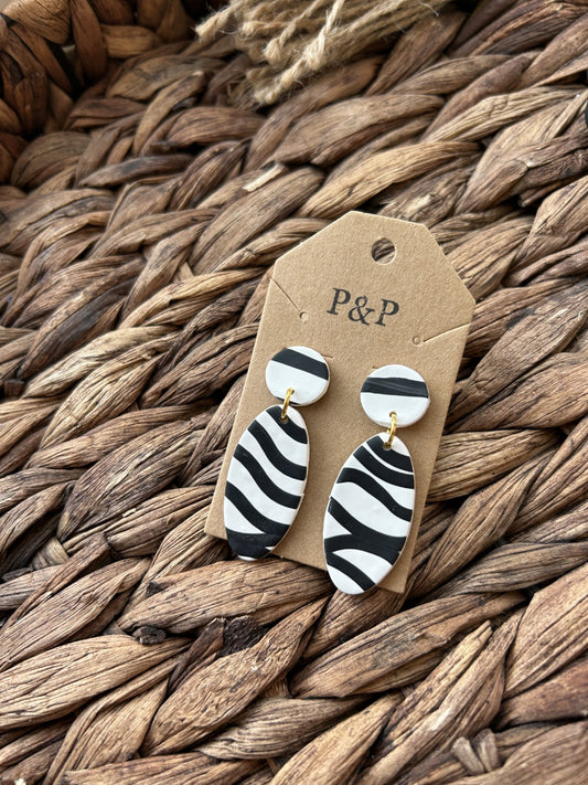 B&W Squiggly Lines - Drop Earring